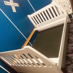 🥰$280/$325-(firm on price) Beautiful Full size bed frames (frames only)  sold separately Could always use a repainting and paint it whatever color yo