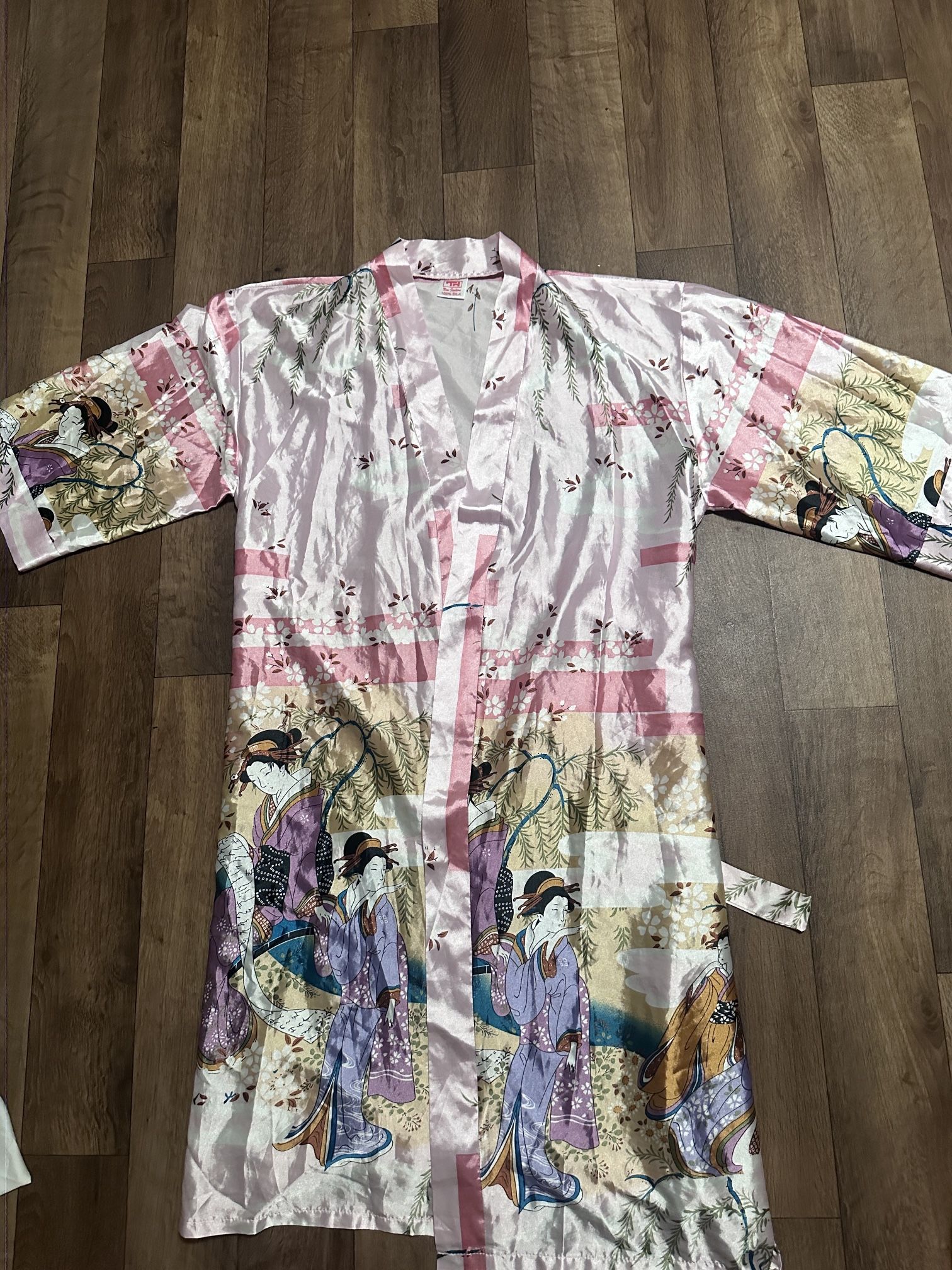 Real 100% Silk New Fashion Robe Asian Print