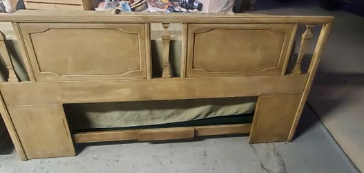 Vintage  Mcm King Headboard  In A Pottery Barn Finish. 