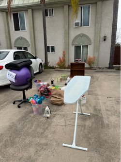 Free estate sale 05/12 only
