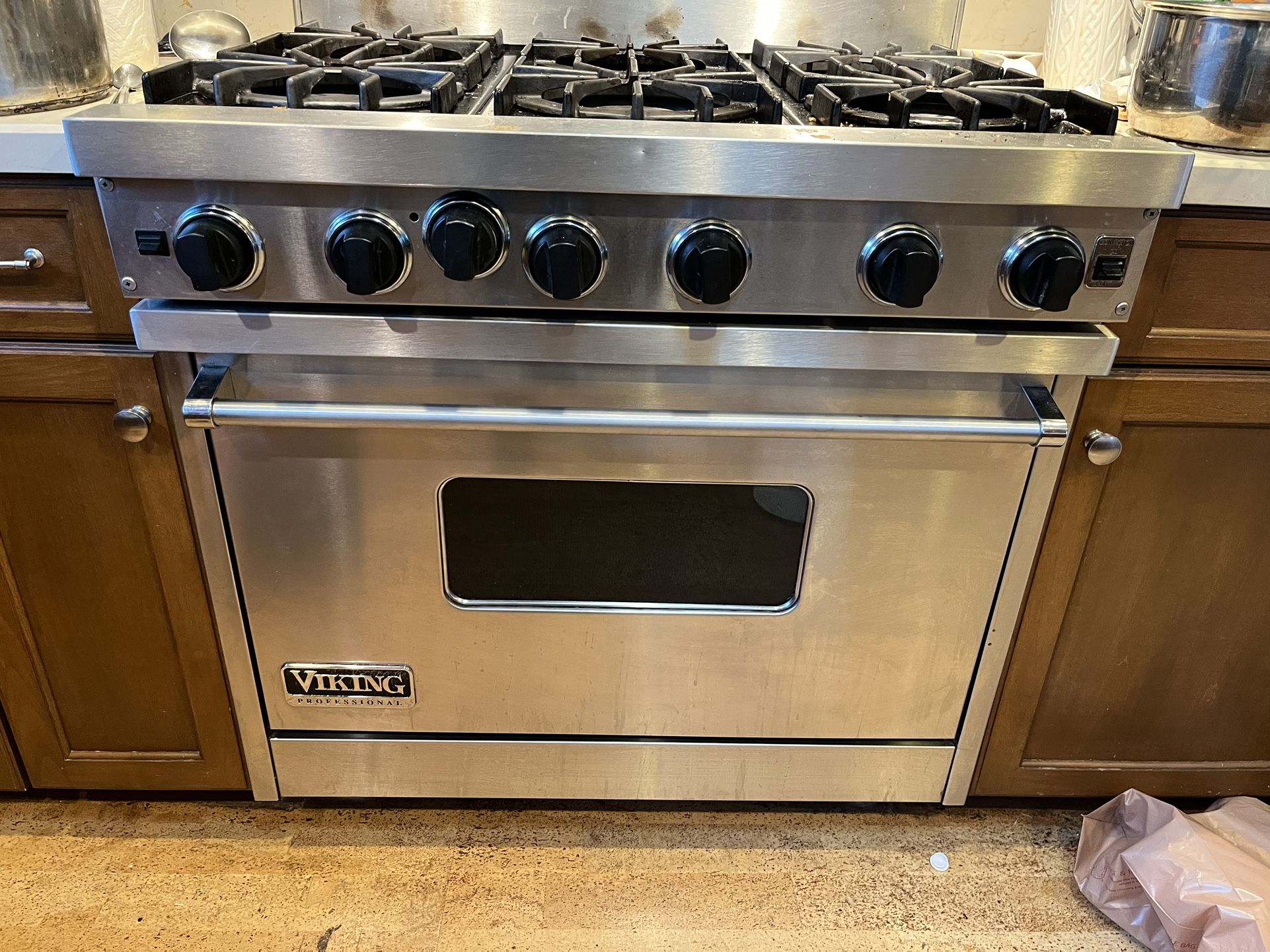 Viking 6 Burner Commercial Gas Range