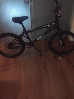 Hyper https://offerup.com/redirect/?o=YmlrZS5jbw== 20 inch