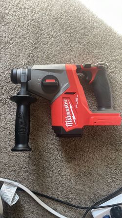 Milwaukee Rotary Hammer