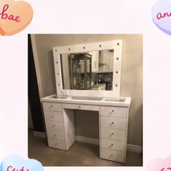 Vanity Set