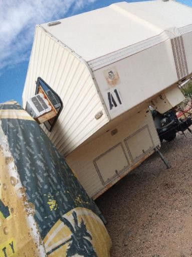 All Right I Am Selling It A Fifth Wheel For $2500 Cash. If You're Interested Let Me Know