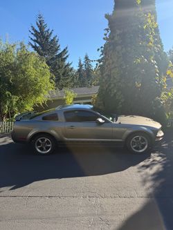2005 Ford Mustang