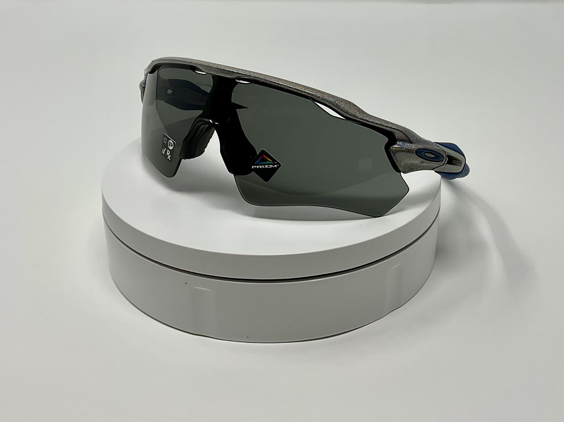 NEW - Oakley Radar EV Sunglasses