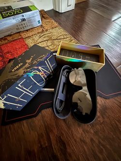 XREAL One Pro AR Glasses with X1 Chip READ DESCRIPTION BRAND NEW!! PICK UP ONLY NO TRADE 👉FIRM ON PRICE👈 ONLY CASH 💵💲325