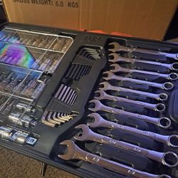 Tools Set 300 Pease 