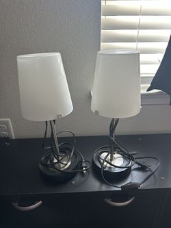 Nightstand lamp