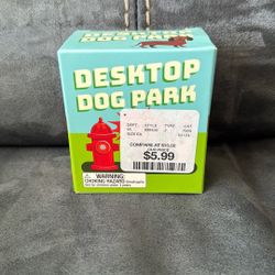 New Sealed Mini Desktop Dog Park 