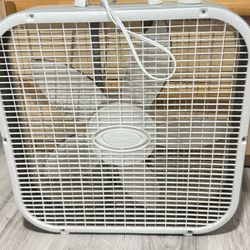 Lasko Air Circulating Box Fan 20 INCH, White
