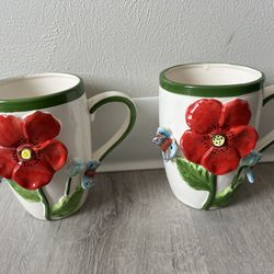 Set Of 2  La Dolce Vita  3D Poppy Coffee Mugs.