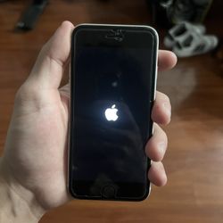 Iphone SE 2nd Generation (2020)  unlocked