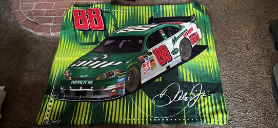 Dale Earnhardt Jr NASCAR Mnt Dew Blanket/ Throw