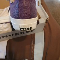 Men's Converse Low Tops 