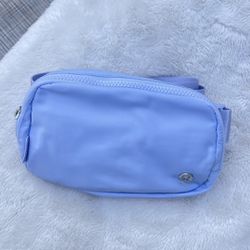 Lululemon Pastel Blue Everywhere Belt Bag NWT for Sale in Hollywood, FL -  OfferUp