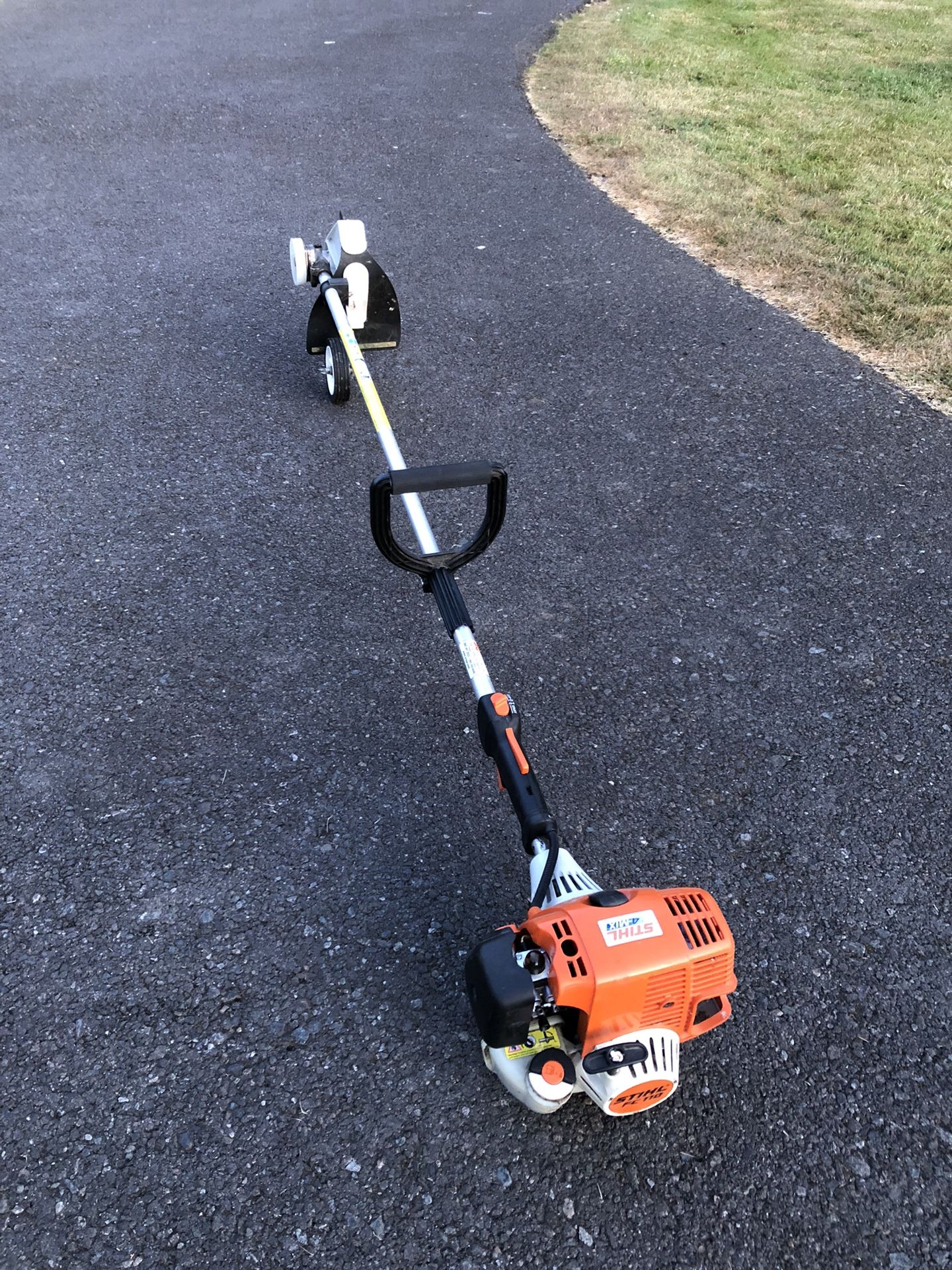 Stihl FC110 Straight Shaft Edger!! In Great Condition!!