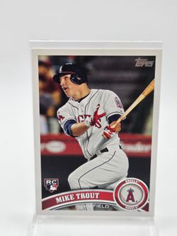 Topps 2011 Update Series Mike Trout Rookie Card #US175 Los Angeles Angels