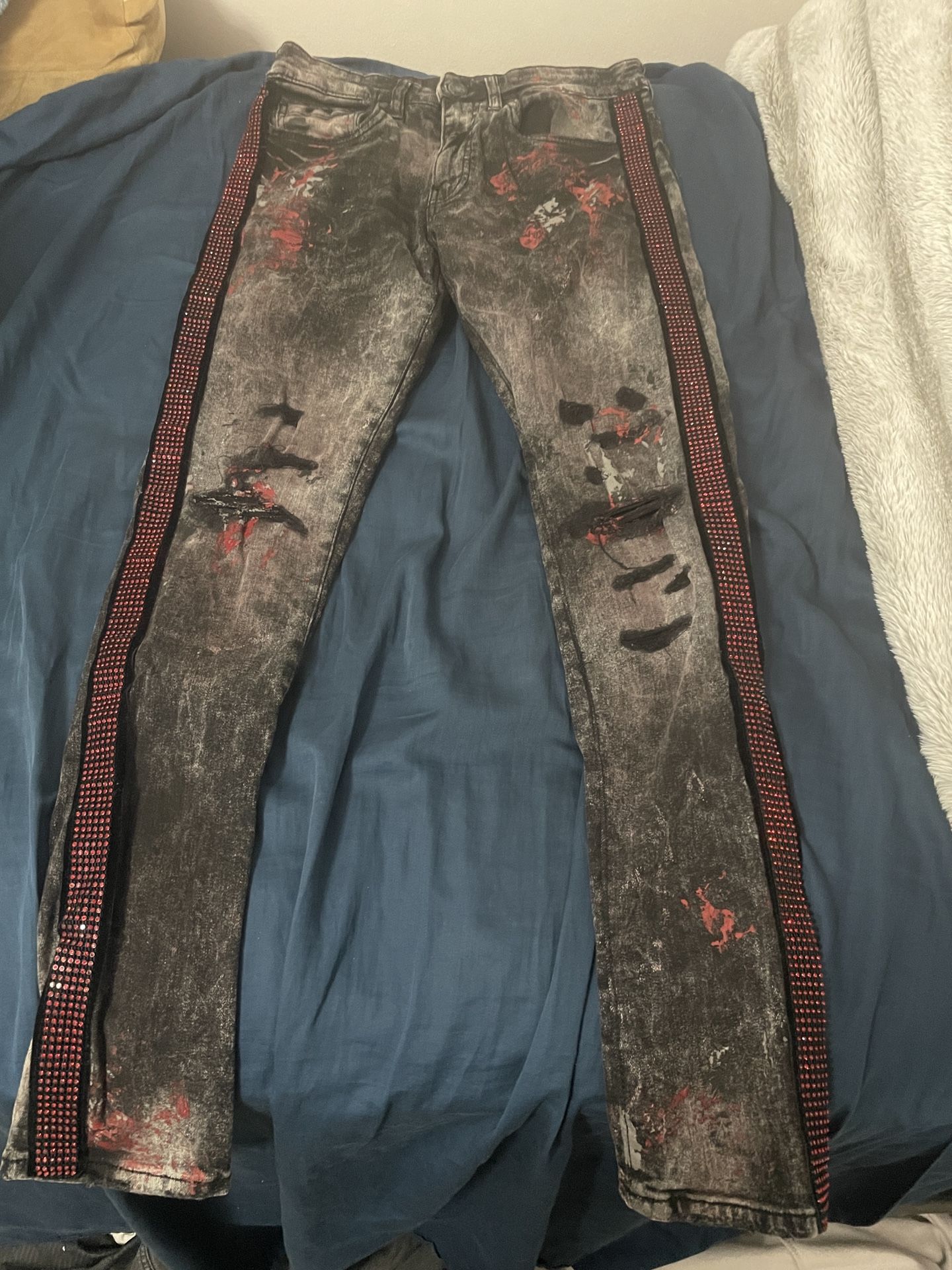 Black Skinny Jeans With Red Rhinestones On Side | Size 28/W 32