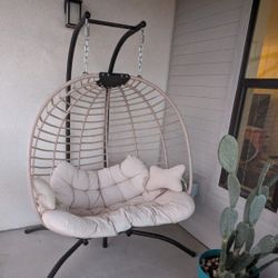 Swinging Chair For 2 Ppl