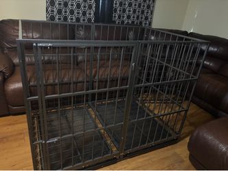 Heavy duty dog kennel