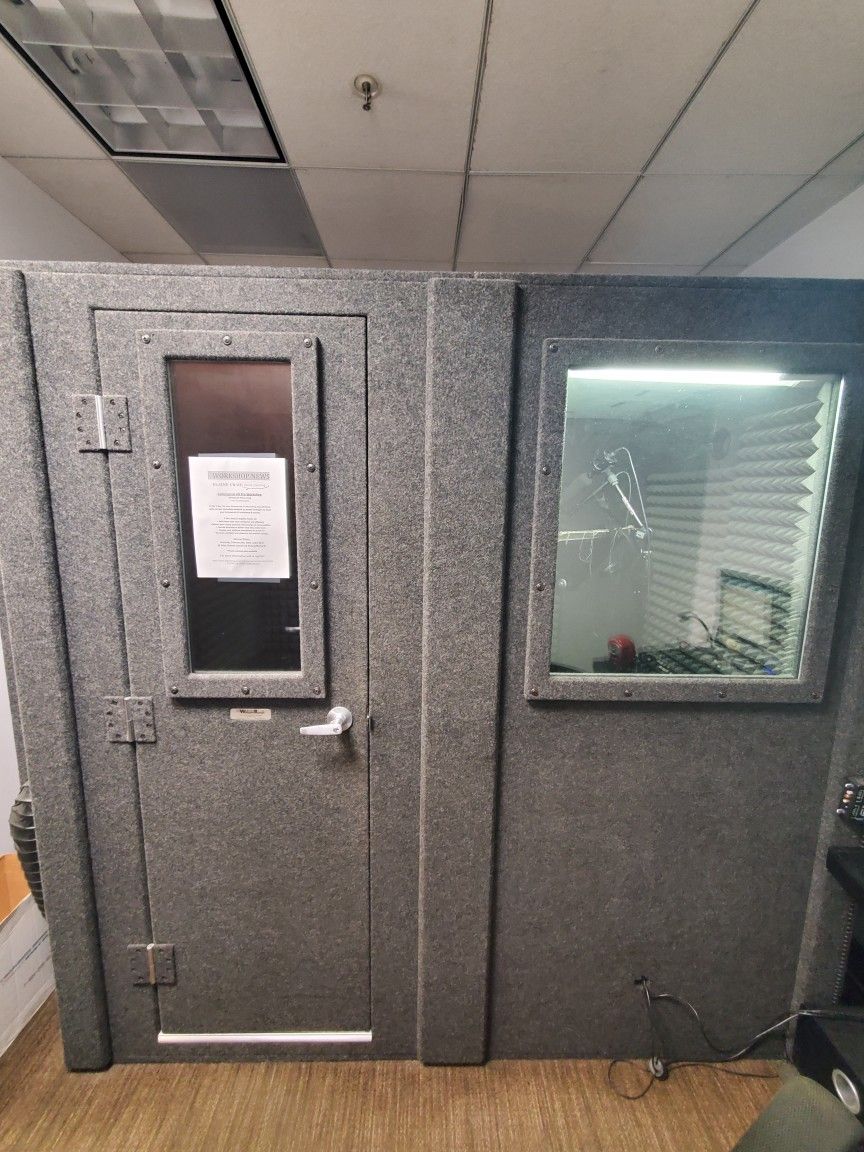 Vocal/Recording Booth (Whisper Room)