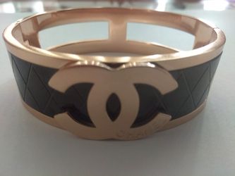 Bracelet new