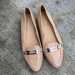 Great For Women Coach Shoes Size 8B Very Comfortable And Cozy Ready For Long Walks
