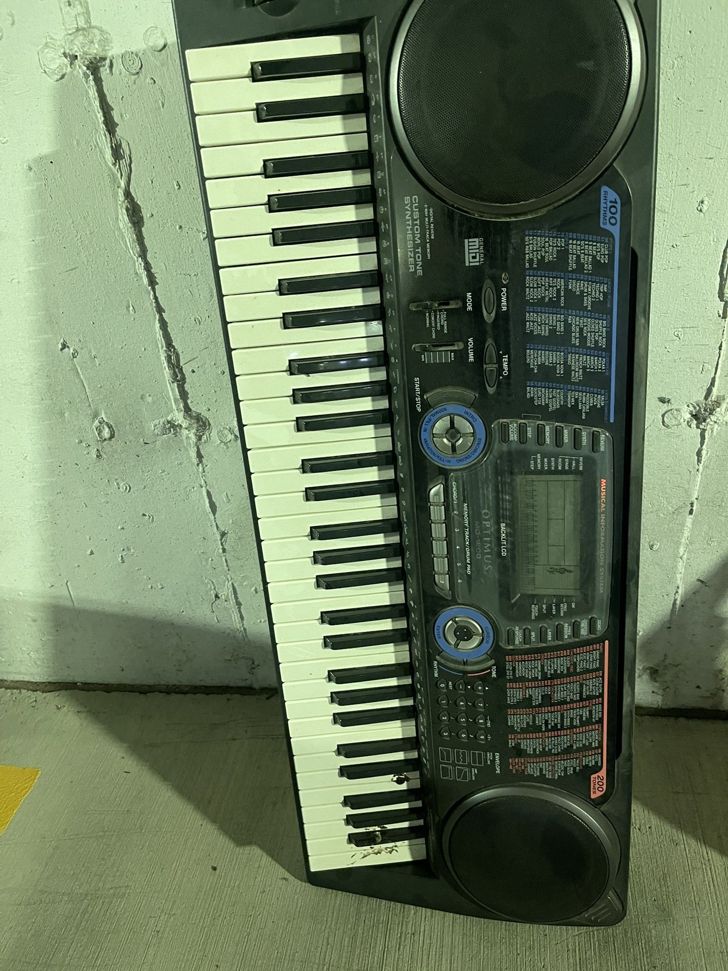 Electric Keyboard