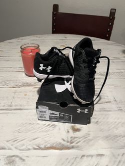 Kids Under Armor Cleats 