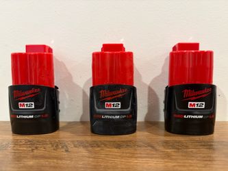 Milwaukee M12 CP1.5Ah Batteries – Set of 3