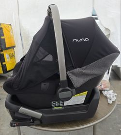 Nuna Pipa Rx Caviar Infant Car Seat2024