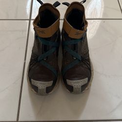 Reebok Gortex  Shoes. 