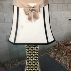 Lamp With Detachable Bow And Mosaic Stand