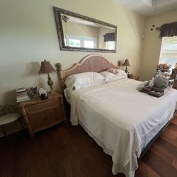 King Bedroom Suite at Crosstown/Cashmere