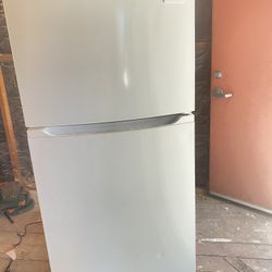 refrigerator