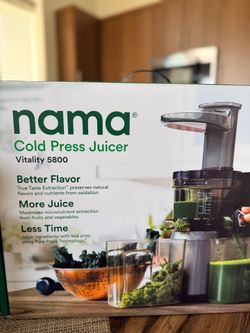NAMA cold press juicer