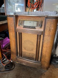 Stereo cabenet