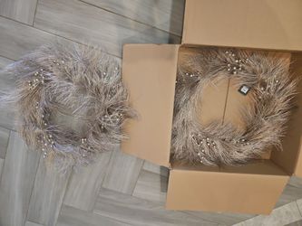 Wreath (set of 2)