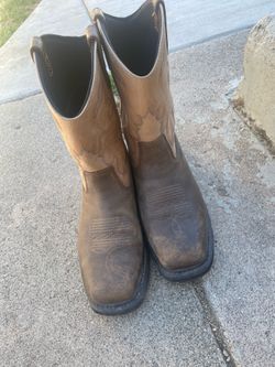 Steel toe work boots size 9.5