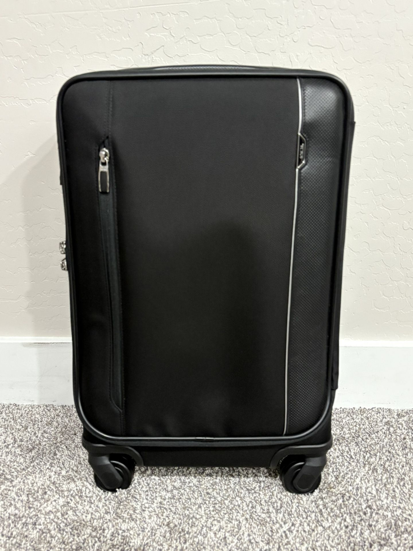 TUMI ‘Arrive’ Black Nylon International 4 Wheeled Carry-On - 117176