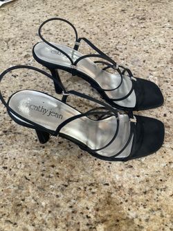 Cathy Jean Black Strappy Women’s Heels Size 7.5 With Bling