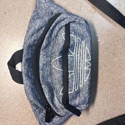 Adidas Crossbody/fanny Pack