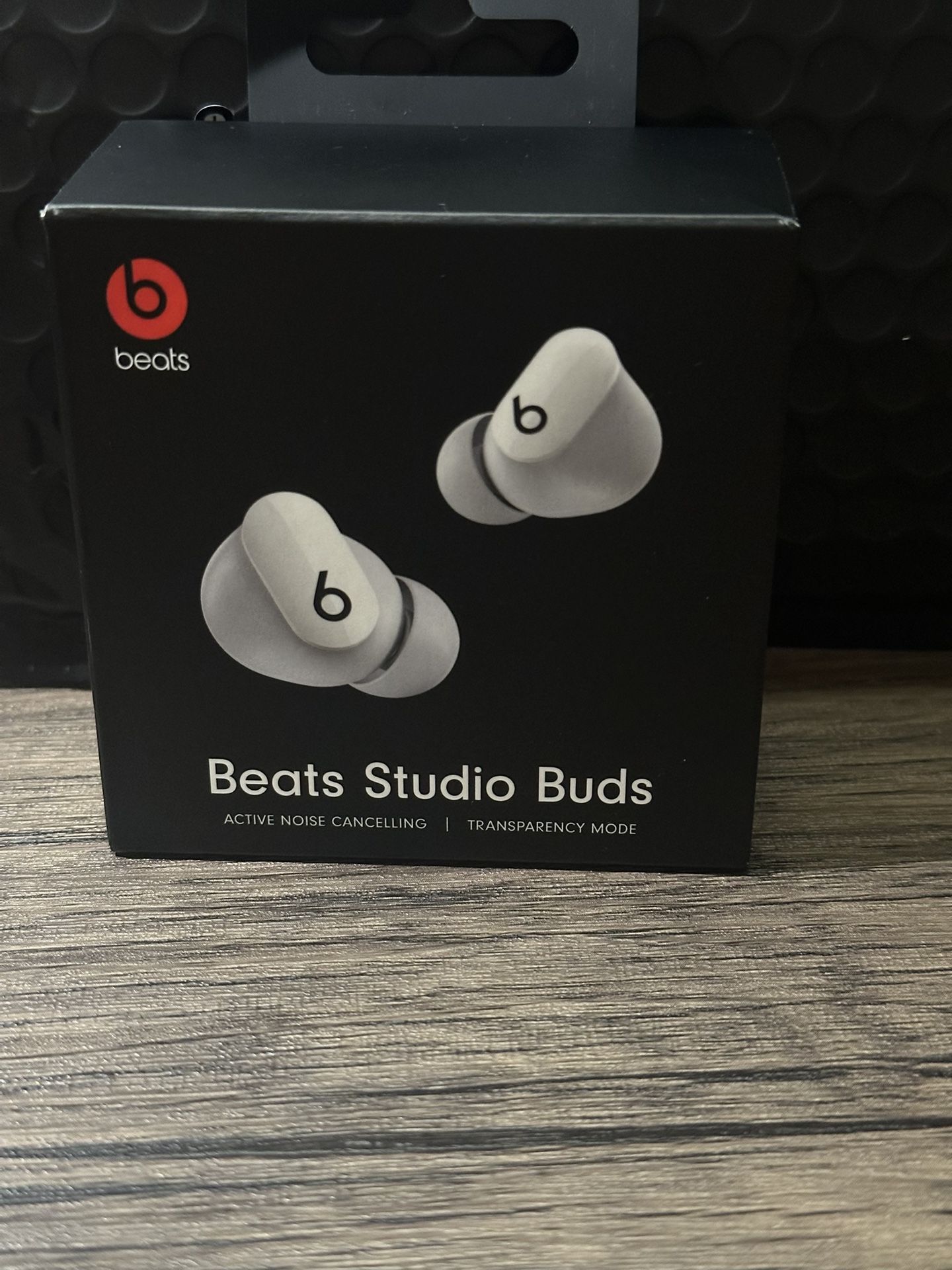 Beats Studio Buds