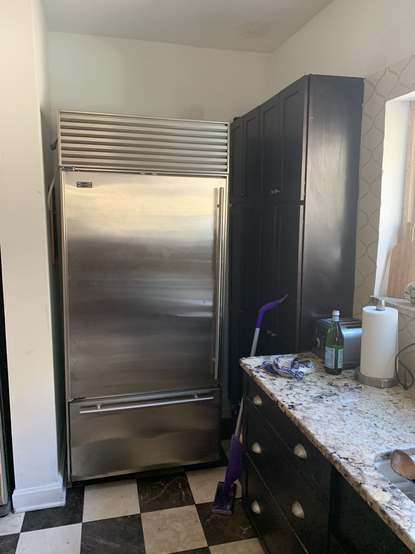 Sub Zero  Refrigerator / Freezer  36 Inches 