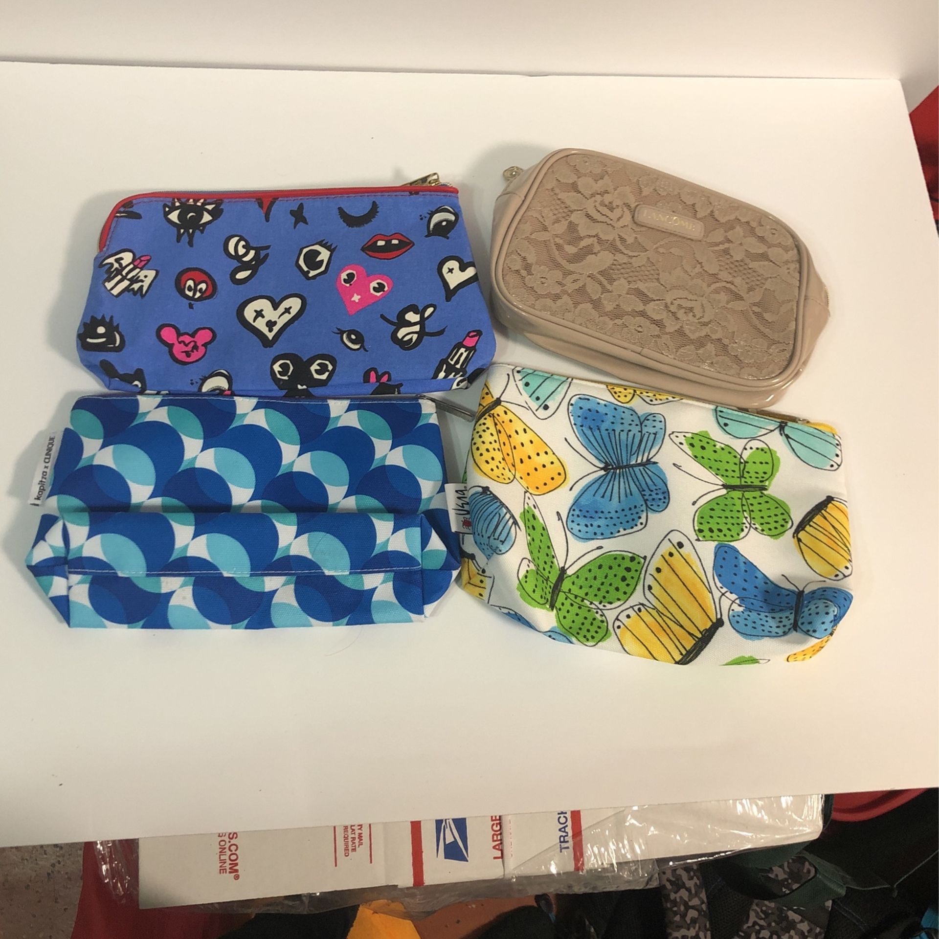 4 Makeup Bags