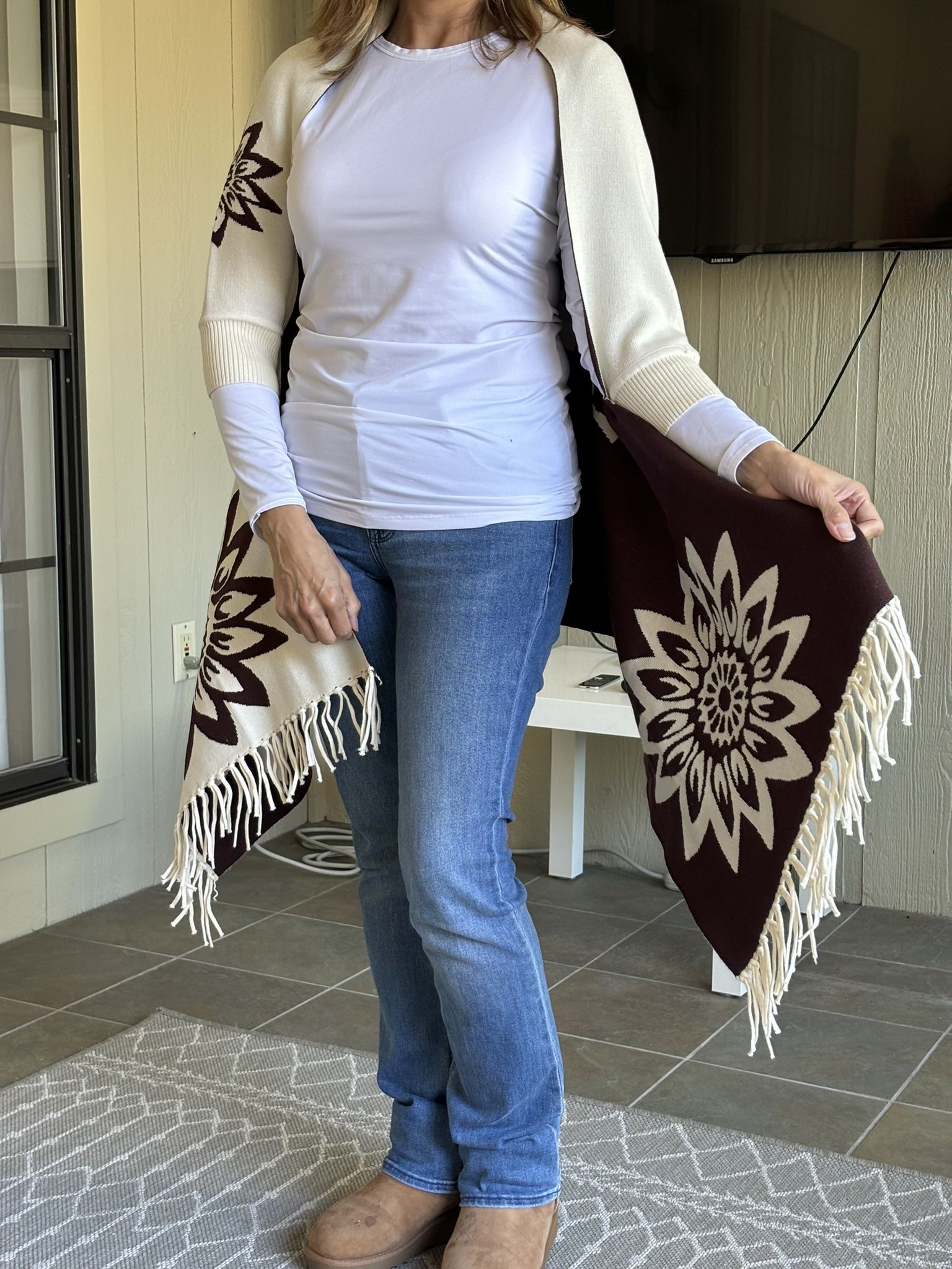 New warm sweater shawl