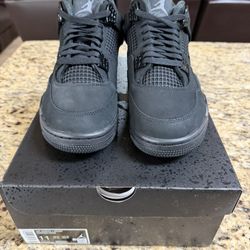 Air Jordan 4 Retro “Black Cat” size 11