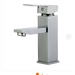 New Single Hole Single-Handle Bathroom Faucet with Overflow Drain in Polished Chrome.  NO TRADES.  NO SHIPPING. (PICK UP AT THE EAST PALMDALE 